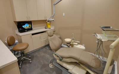 Dentist chair at Maple & Mapleview dental clinic